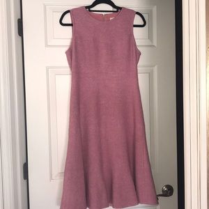 Sleeveless dress